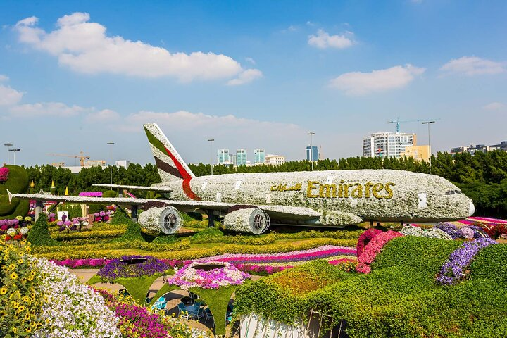 Explore a stunning display where over 150 million flowers flourish featuring a massive floral Airbus A380 sculpture that creates an unforgettable backdrop for travelers in Dubai.